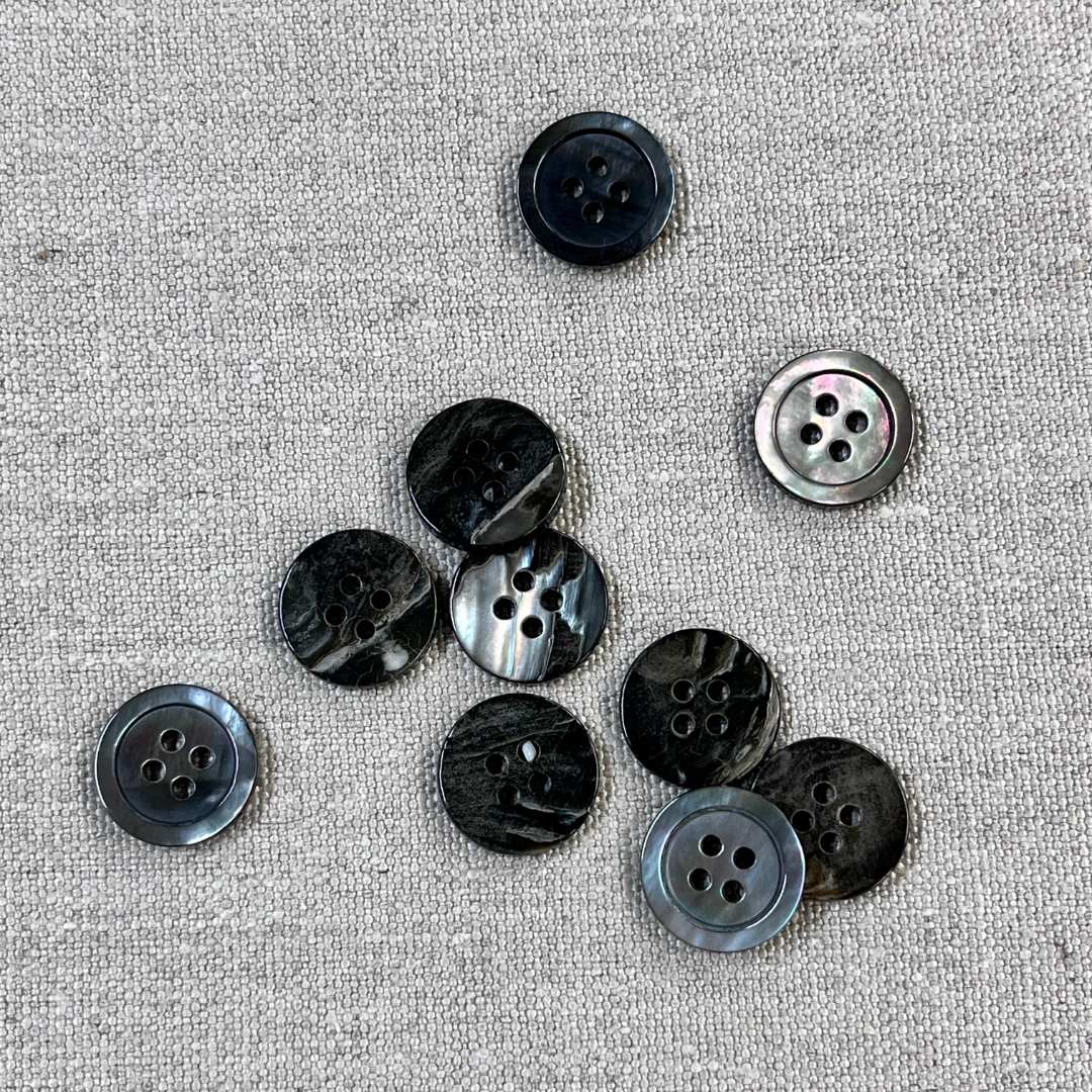 Horn Buttons - Classic Black