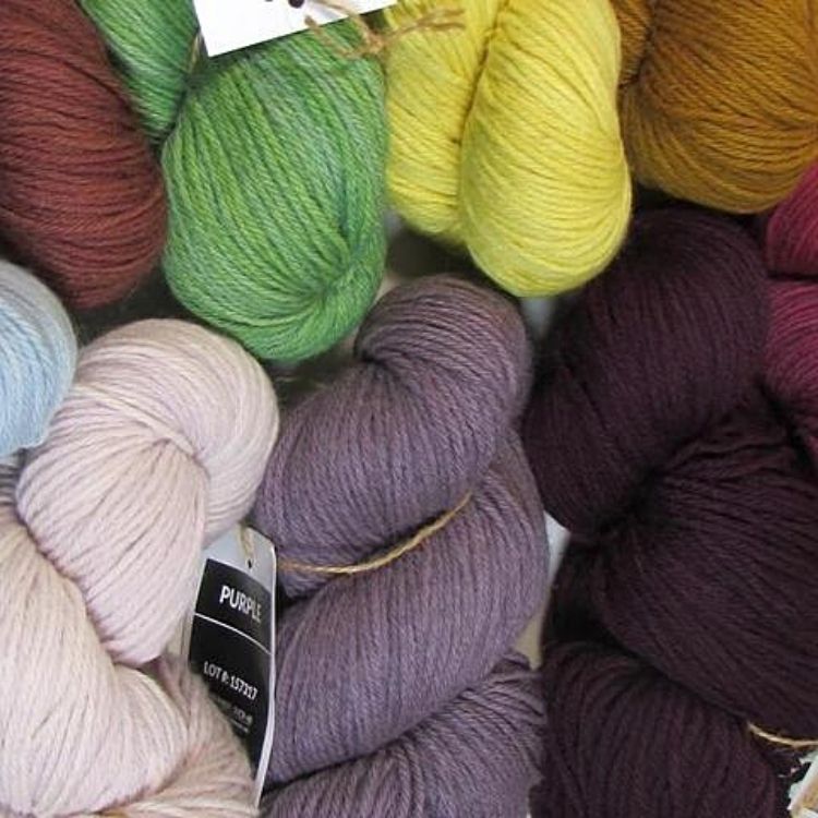 Naturally Dyed Wool Yarn Worsted Weight