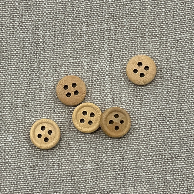 3/4 White Round 4 Hole Buttons 6pk - Buttons - Buttons - Buttons